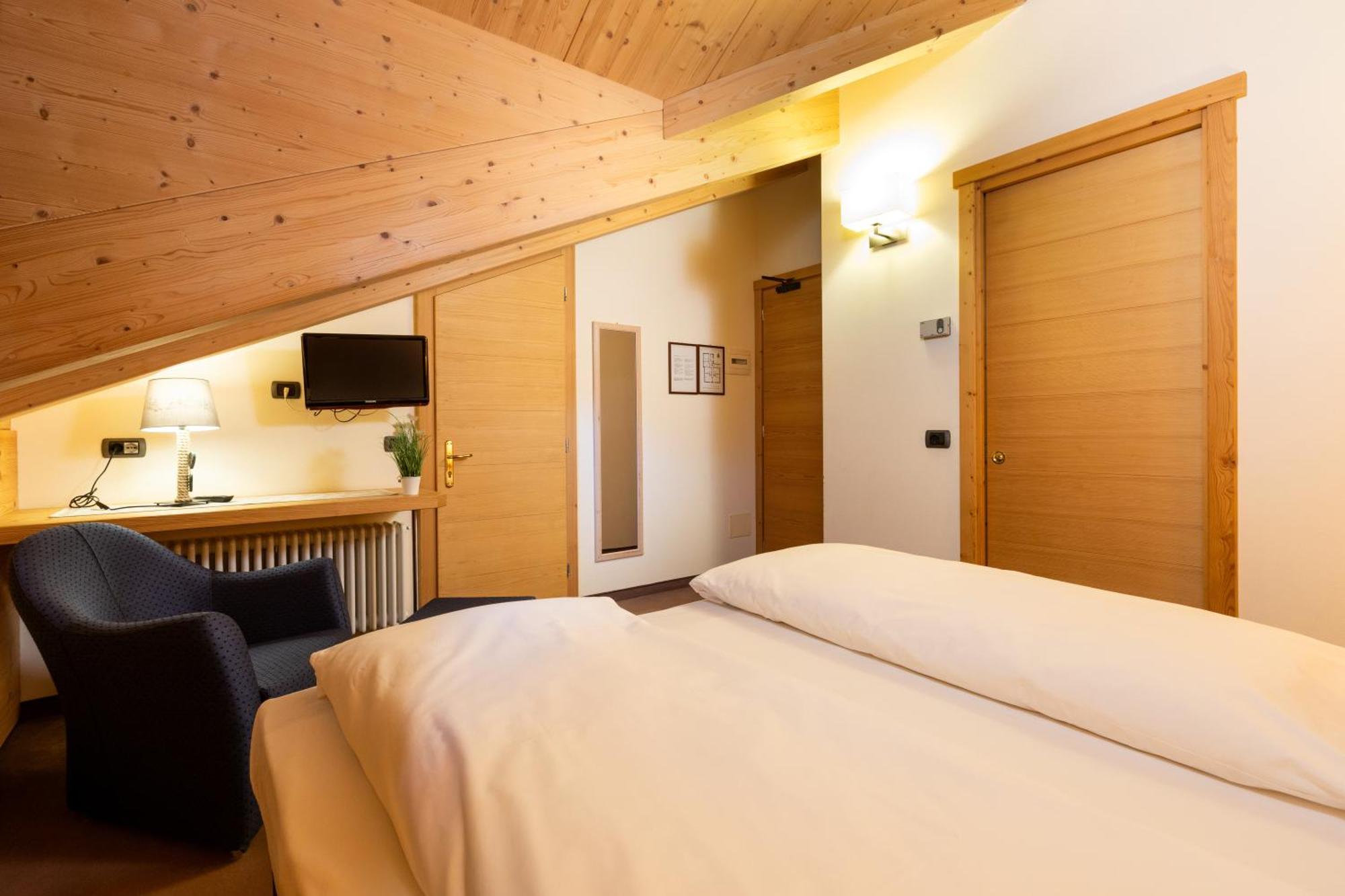 Hotel Cardo Isolaccia Exteriér fotografie